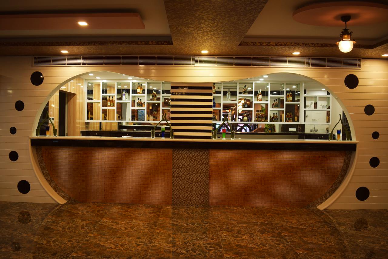 Hotel New Majestic Ajmer Exteriör bild