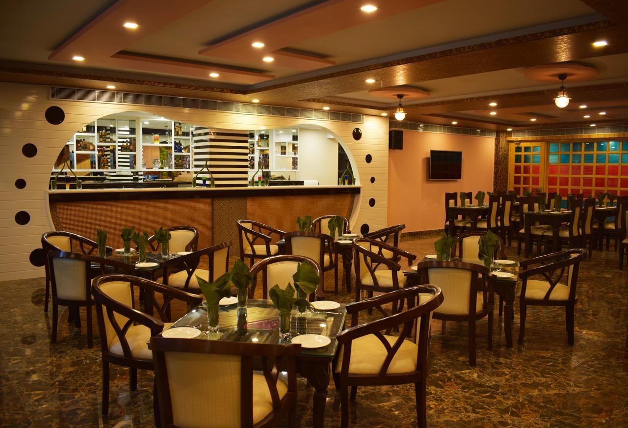 Hotel New Majestic Ajmer Exteriör bild