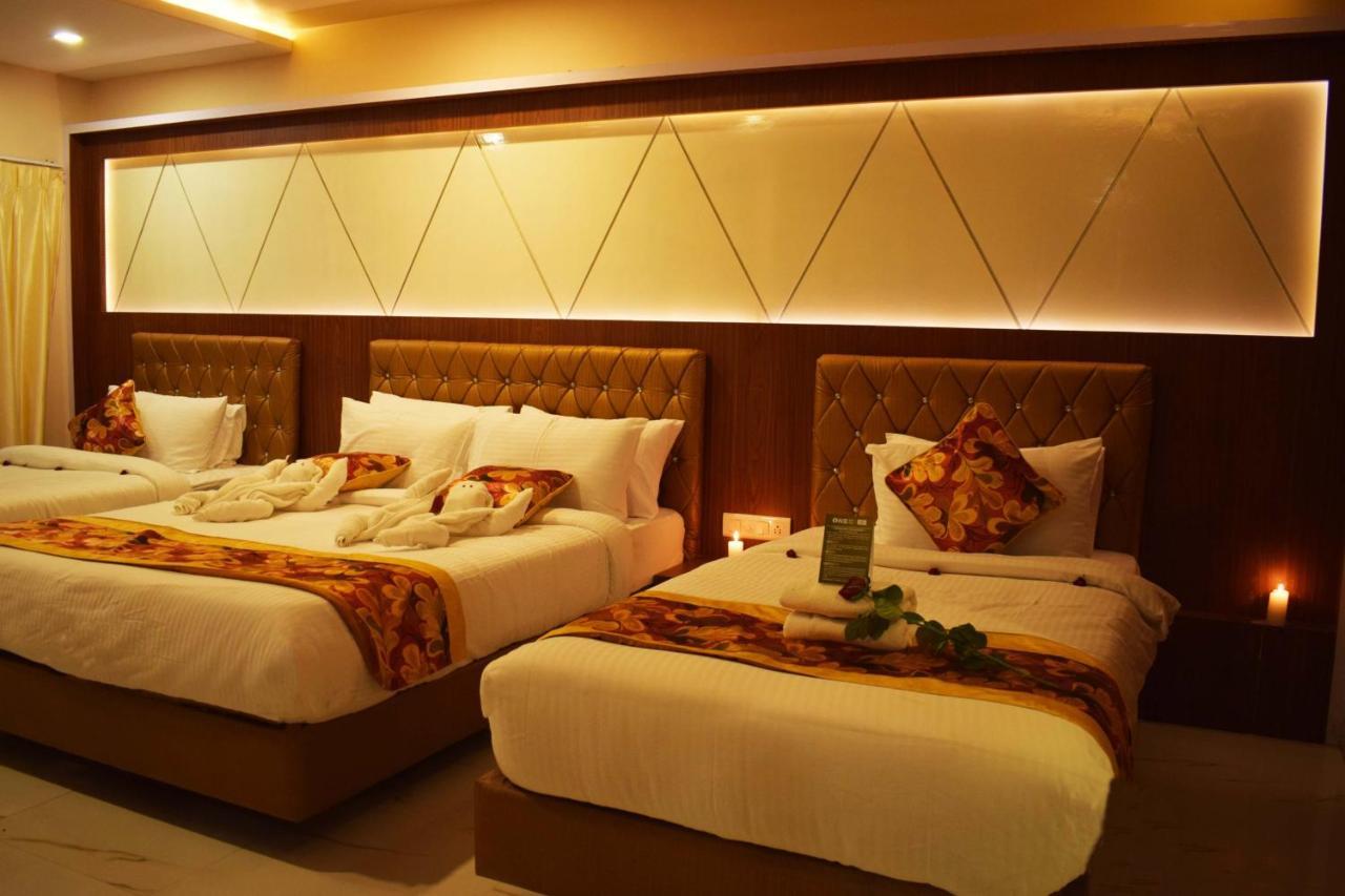 Hotel New Majestic Ajmer Exteriör bild